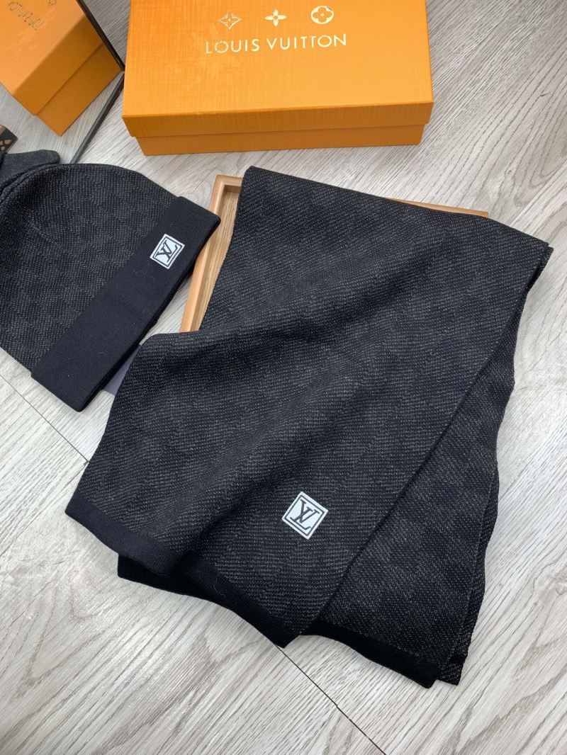 Louis Vuitton Caps Scarfs